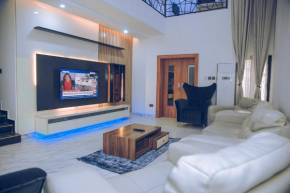 Panoramic Luxury Apartment
